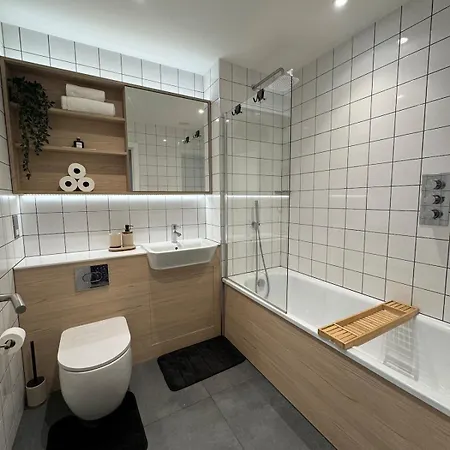 Modern Cosy Apartment Birmingham