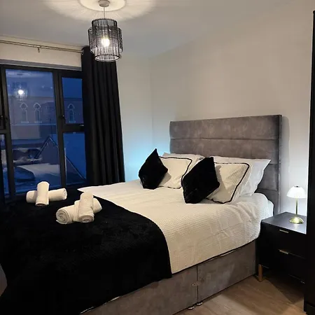 Modern Cosy Apartment *