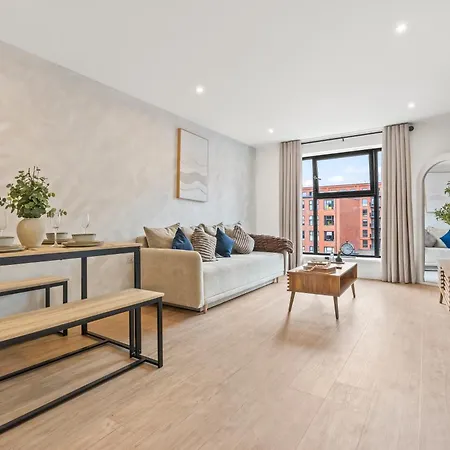 Modern Cosy Apartment